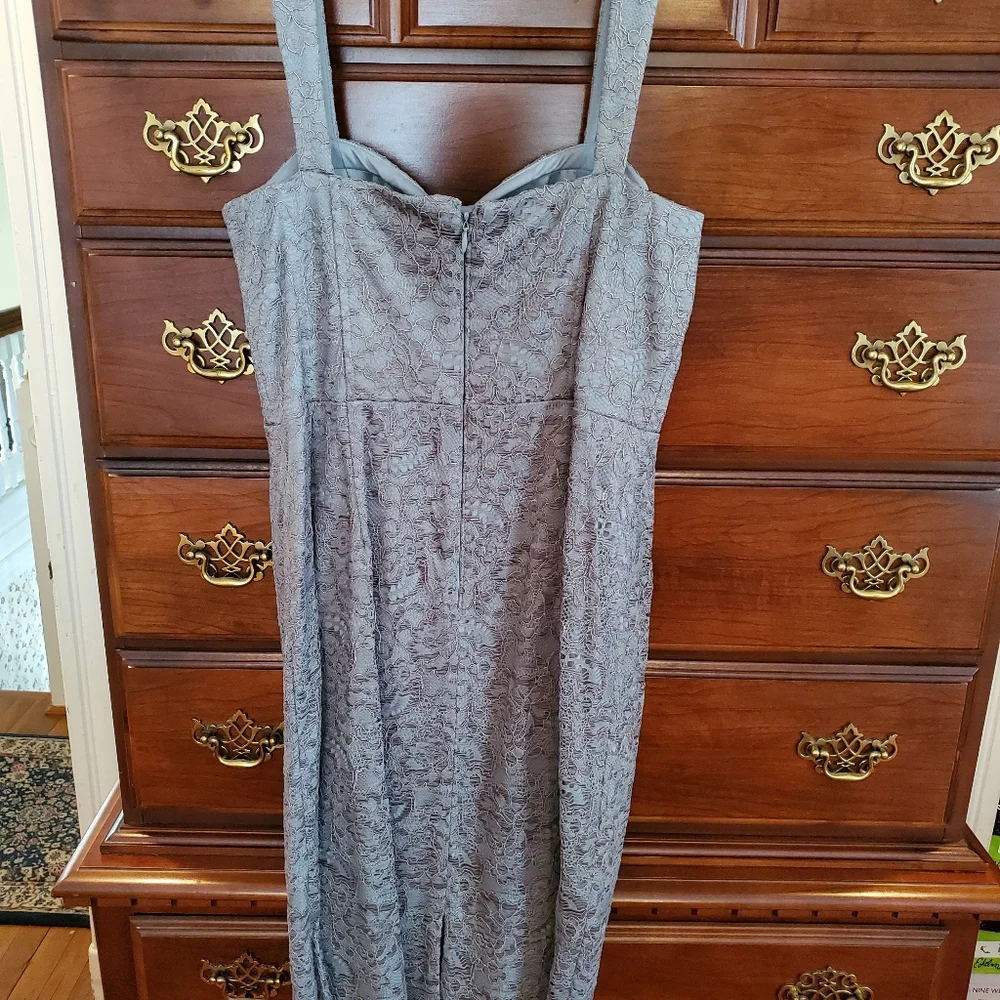 Dress - Picture 3 of 5